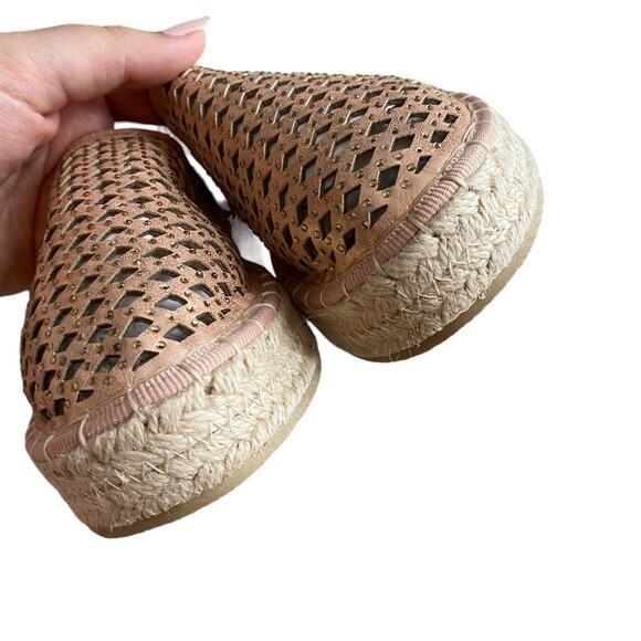 Catherine Malandrino Size 6 Melchior Espadrille Slip On Loafers Rose Gold NWT - Picture 2 of 10